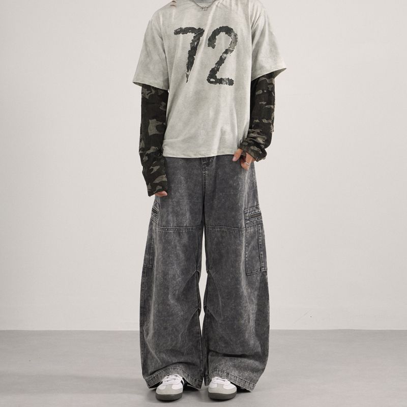 Casual Baggy Pants With A Utility-style Design Featuring Multiple Pockets And Zip Fly