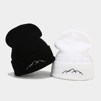 Peak Embroidery Sleeve Cap Trendy Outdoor Fashion Personalized Warm Keeping Beanie Hat
